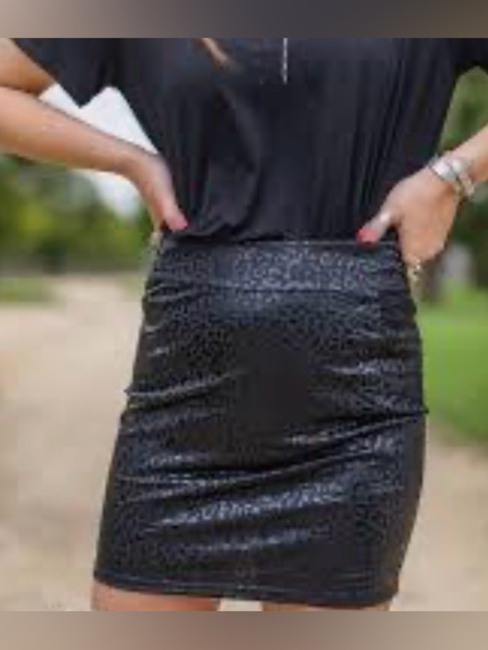 Forever 21 Black Metallic Leopard Pencil Skirt